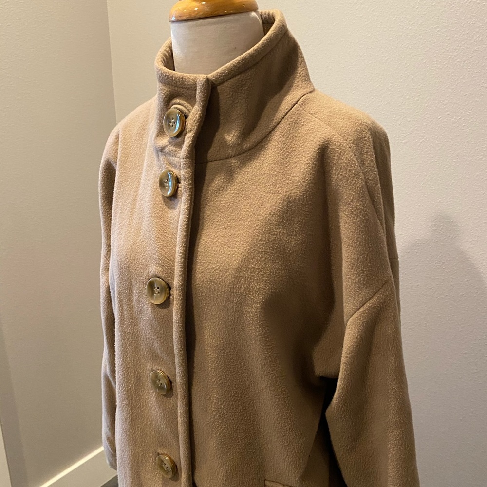 Cute jacket - Picture 2 of 5